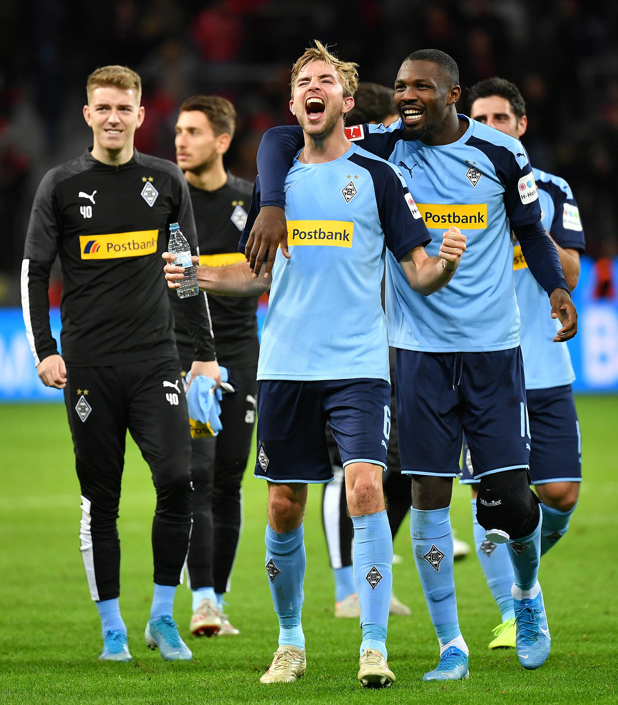 门兴格拉德巴赫队主场不敌,接连失分的简单介绍 门兴格拉德巴赫队主场不敌,接连失分的简单介绍