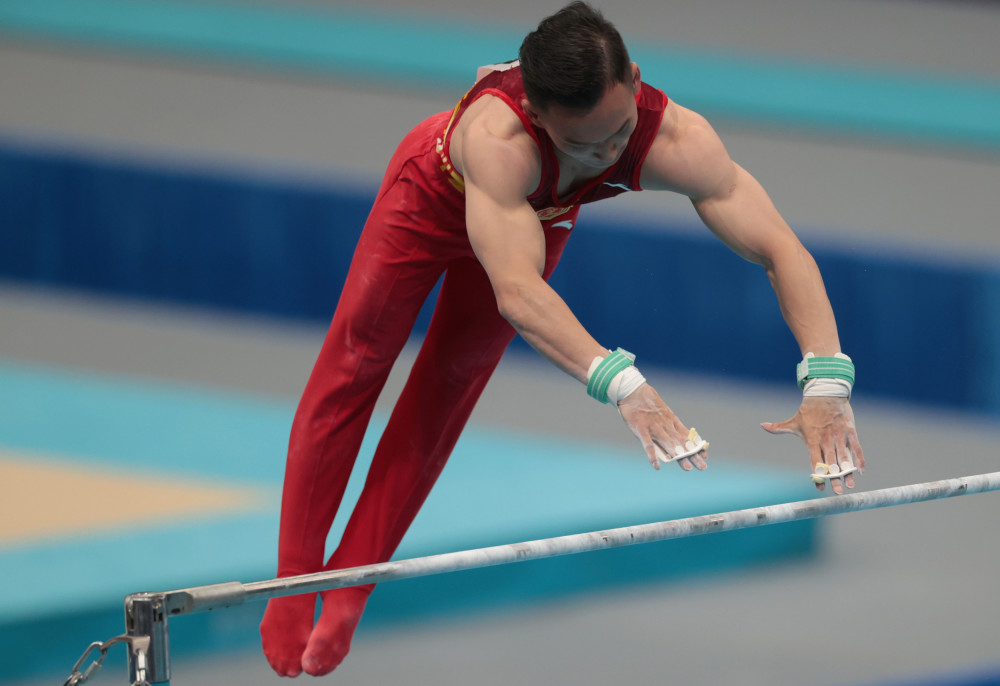 体操男子个人全能决赛大赛场上精彩纷呈的简单介绍