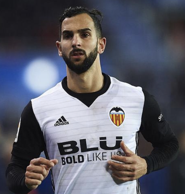 包含瓦伦西亚轻取国际米兰，特尔施特根惊艳世界的词条