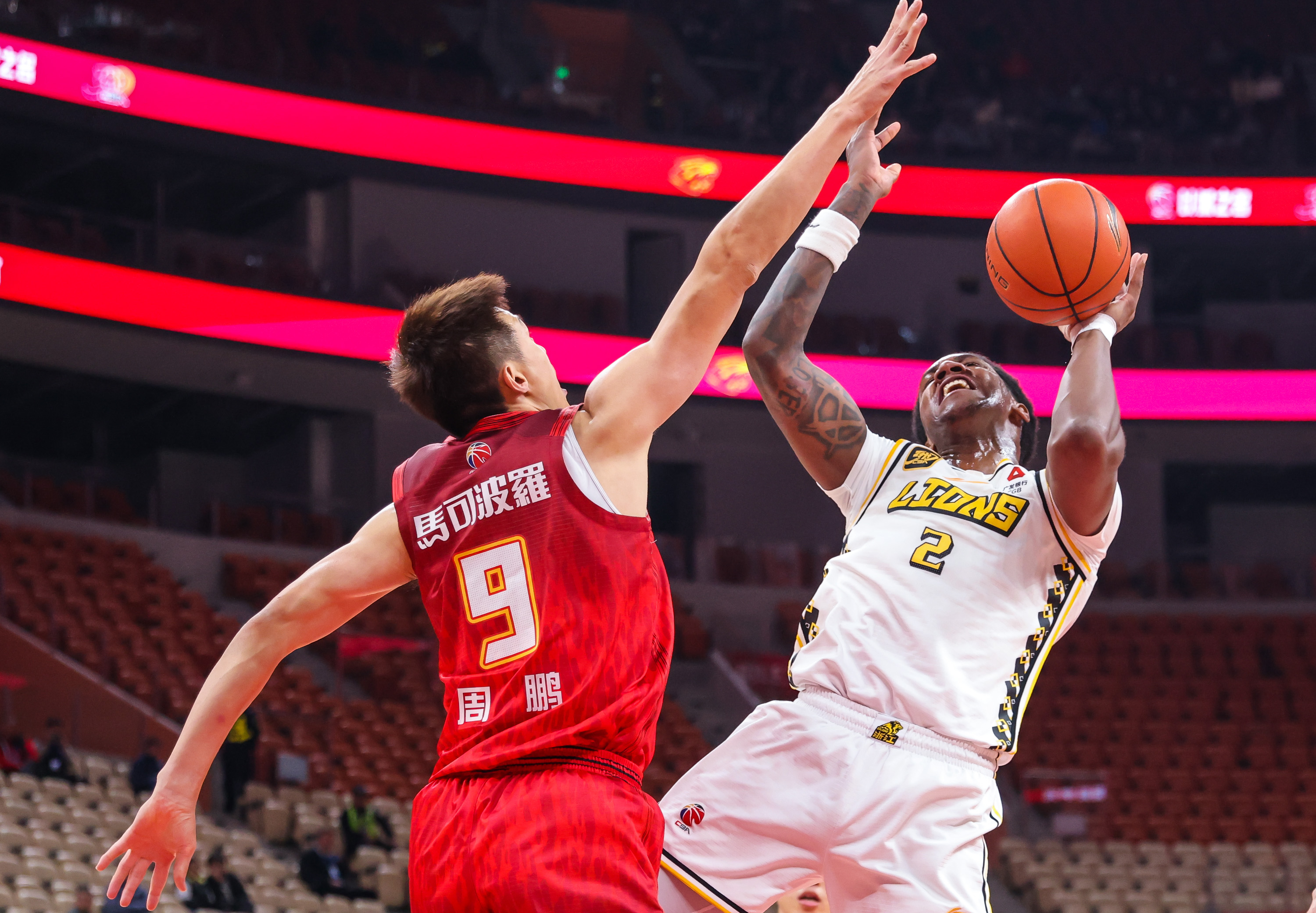 浙江队完胜快船，麦科勒姆统治全场的简单介绍