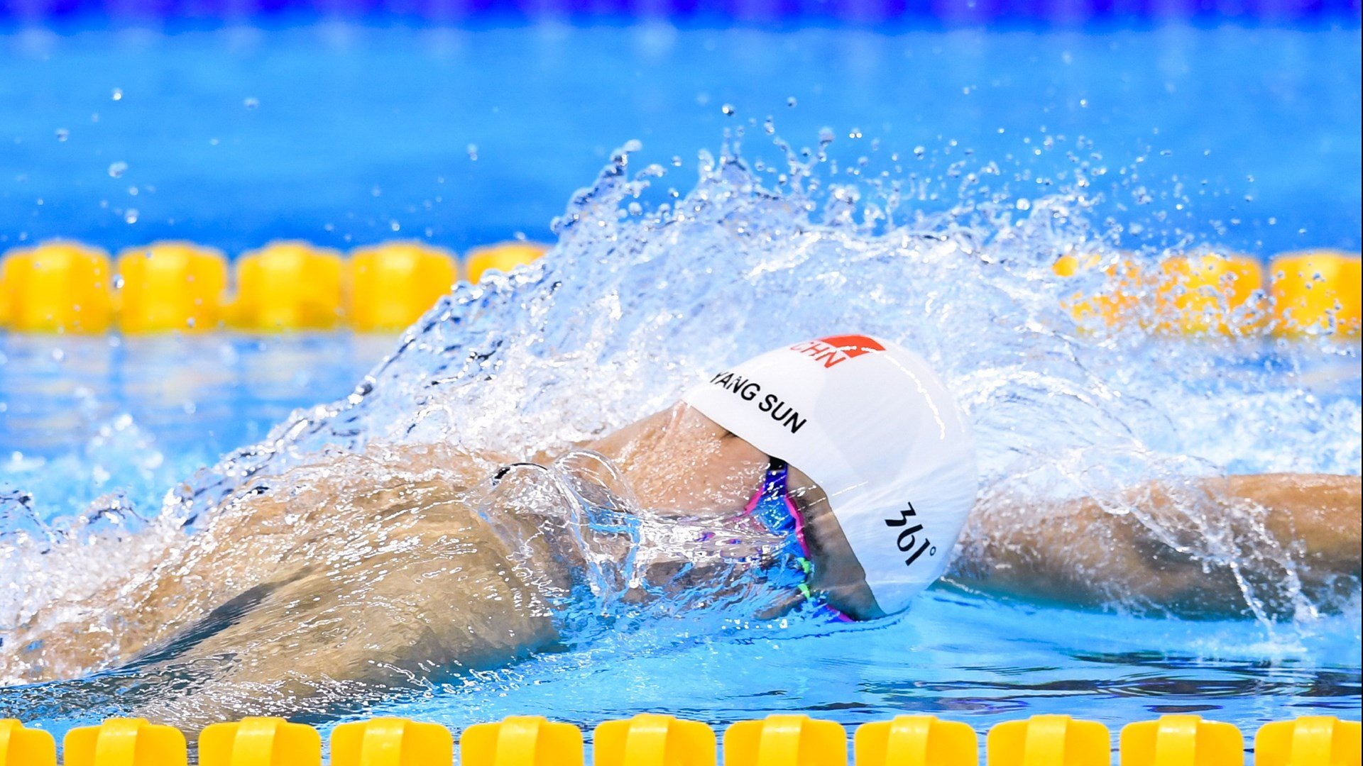 德甲争冠战与亚洲风暴，日本掀翻拉齐奥背后的足球新秩序